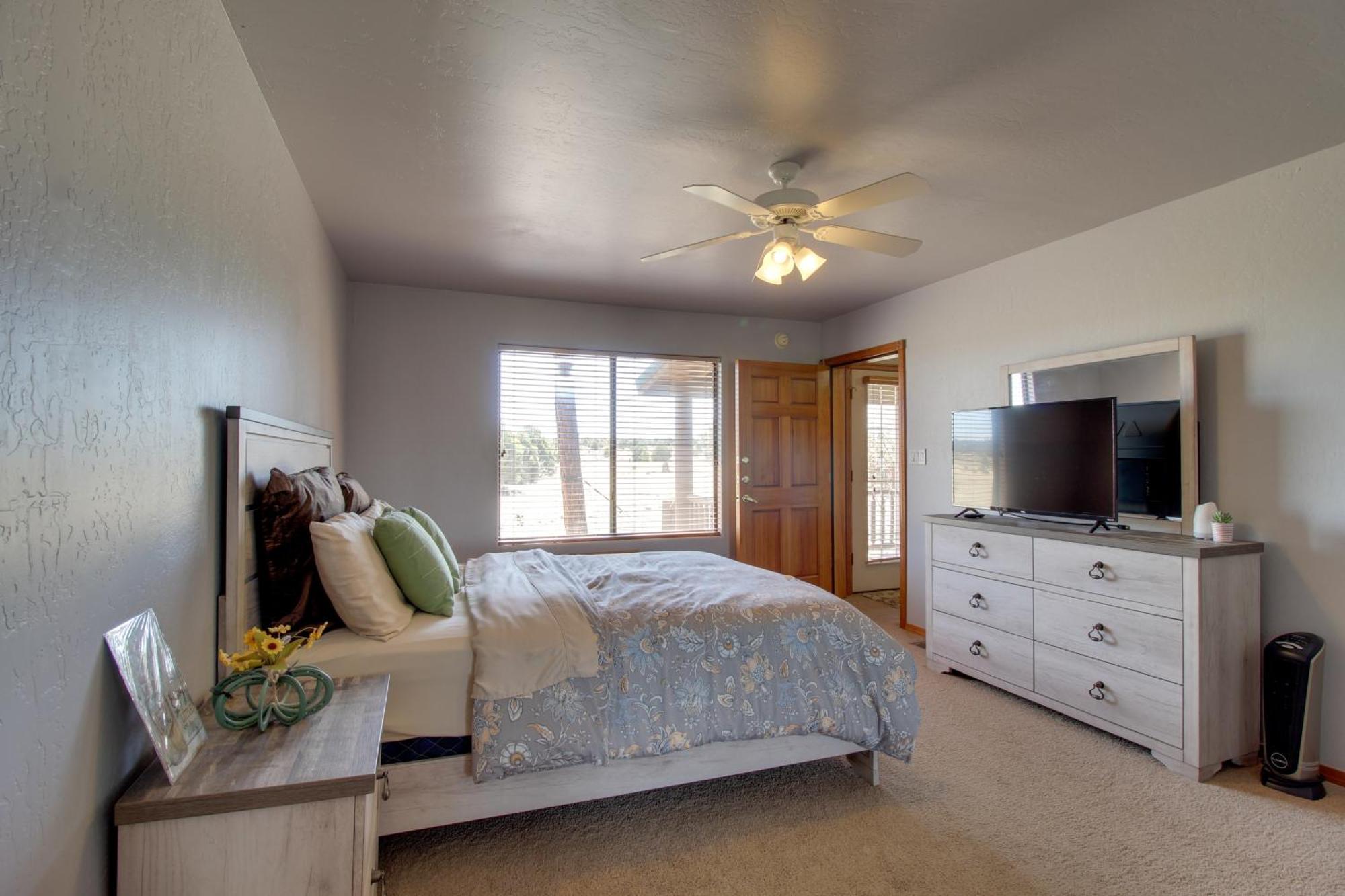 Overgaard Cabin Near Sitgreaves National Forest! Екстер'єр фото